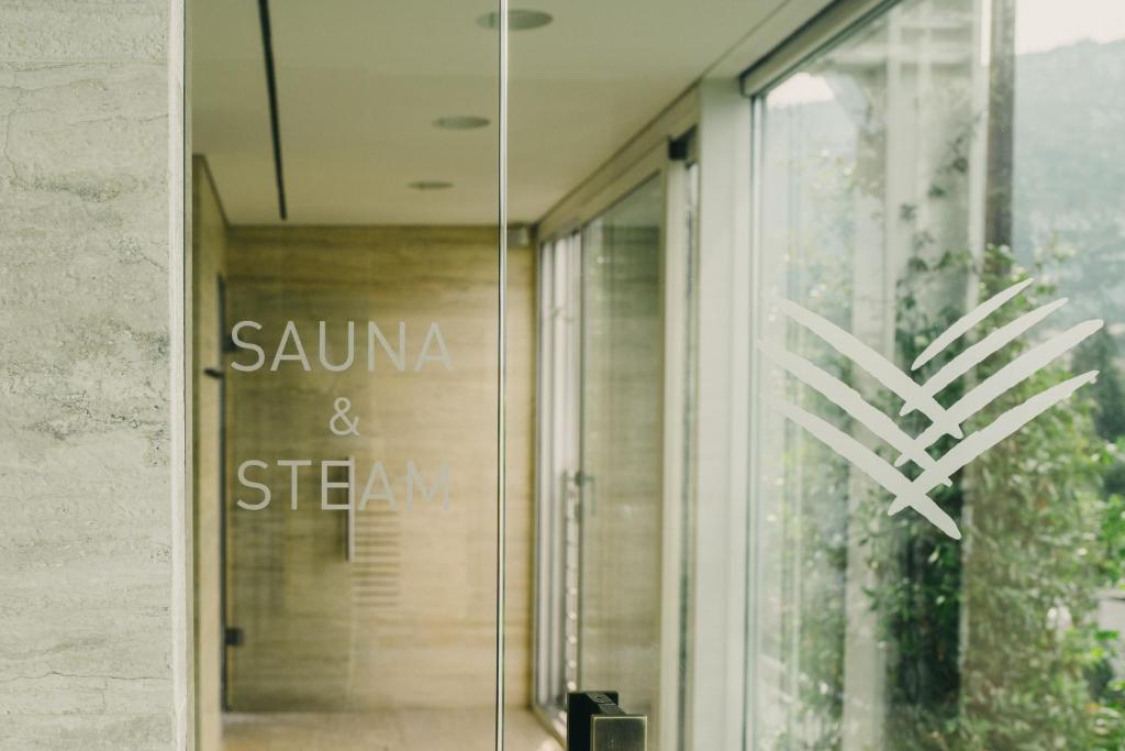 Hotel La Palma — Spa in Stresa, Piedmont