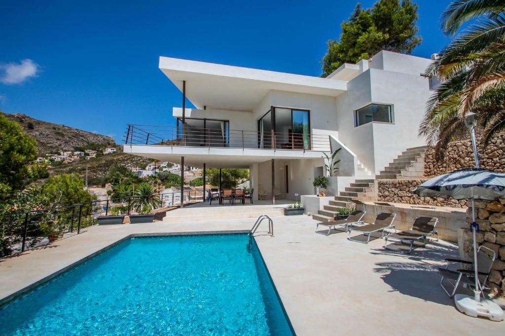 Laja - panoramic hillside holiday house in Moraira - 5