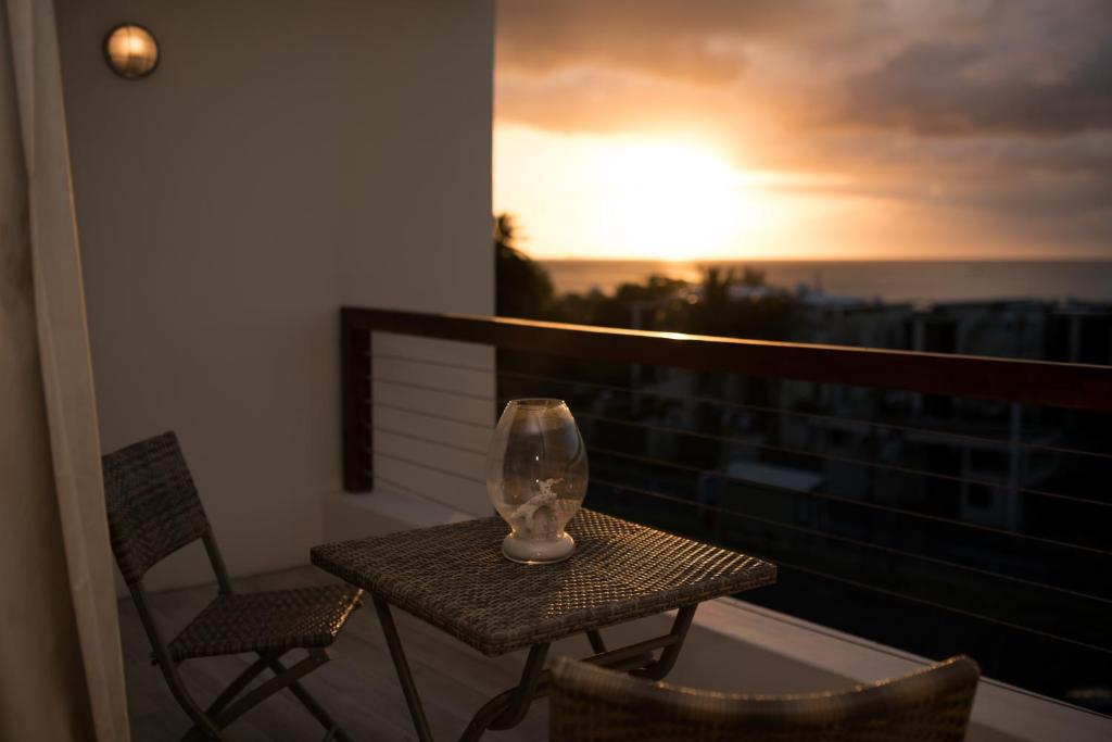 Belle Haven Luxury Apartments (Belle Haven Luxury Apartments