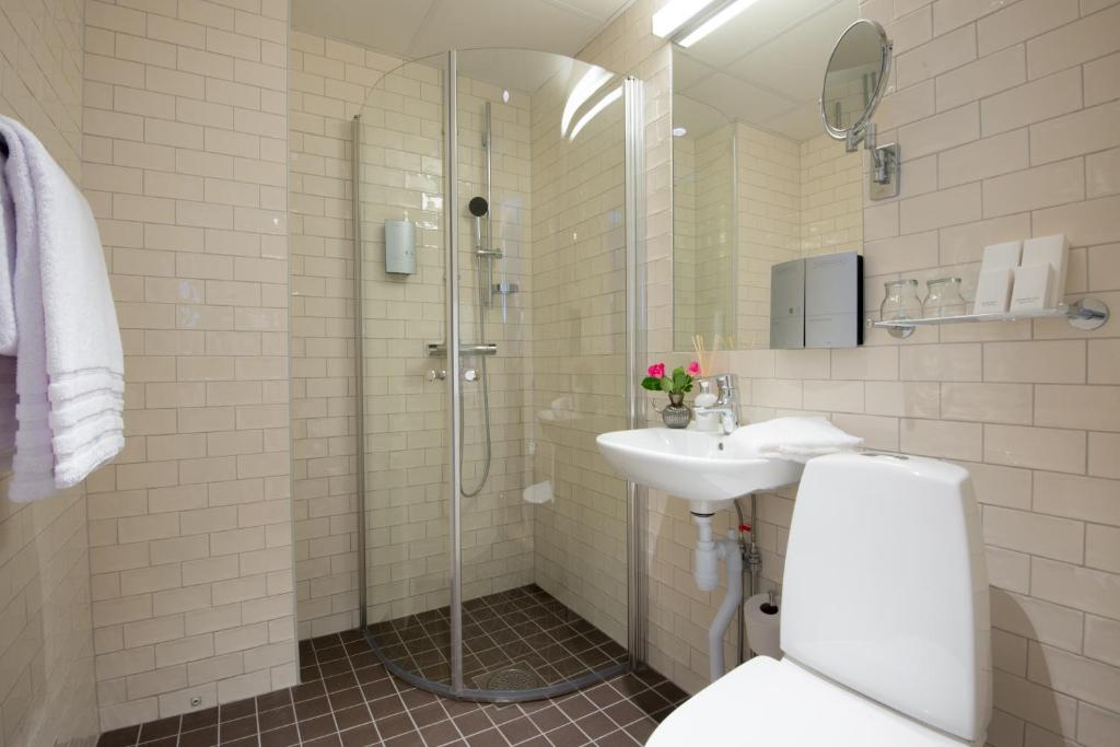 Best Western Plus Park Airport Hotel Photo 40
