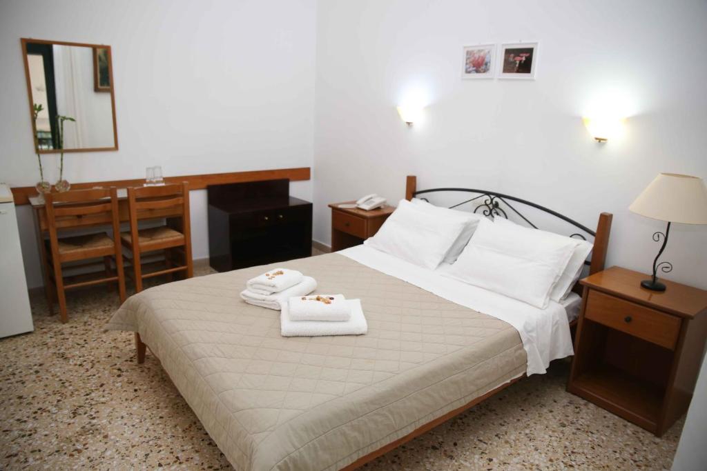 Anixis Hotel photo