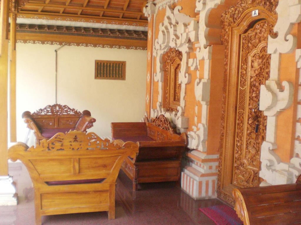 Adus Beach Inn photo