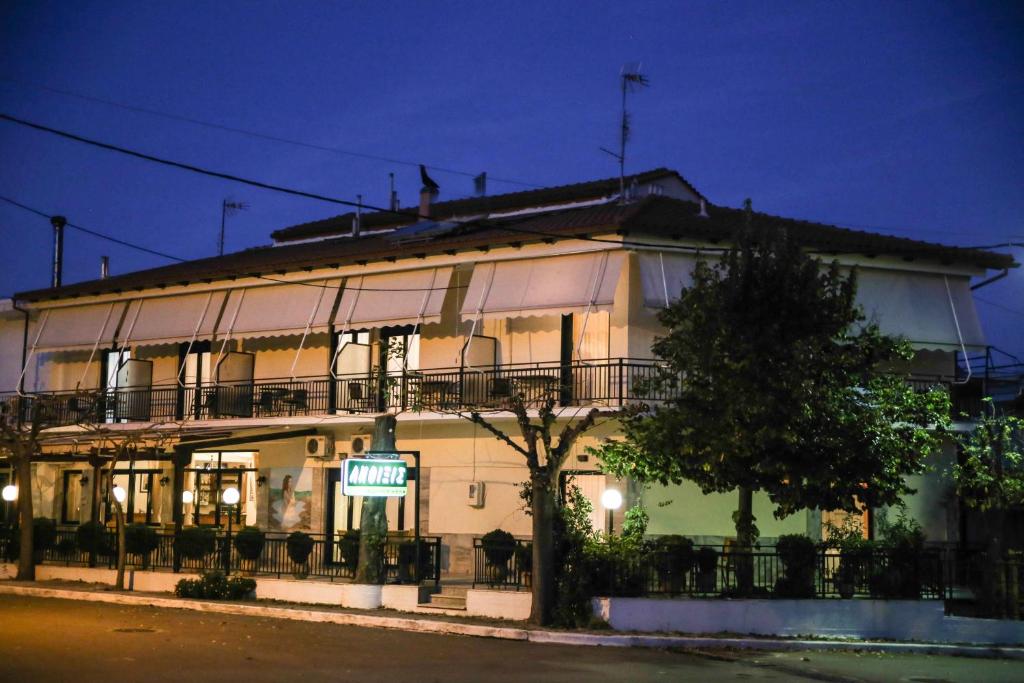 Anixis Hotel photo