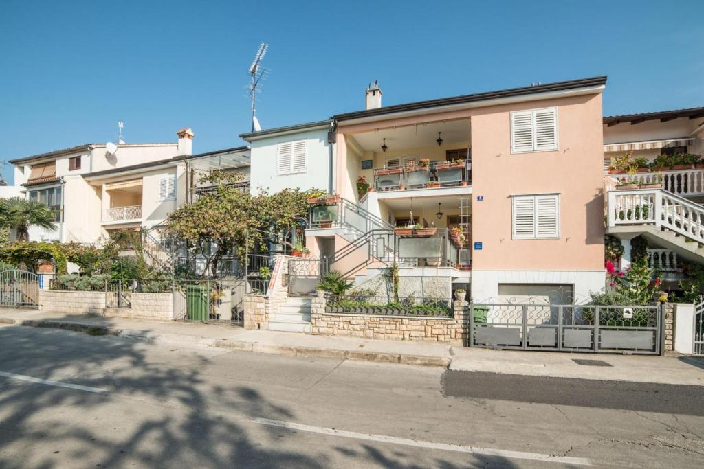 Apartments Porec 804 — Hotel in Porec