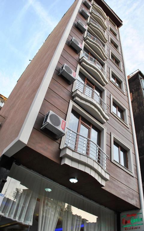 Diamond Suites Residence photo