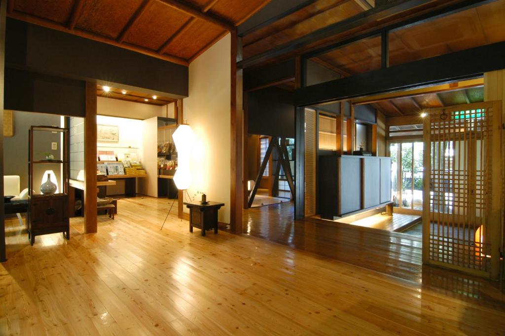 Lobby, AKARI et KAORI formerly Taizanso in Izu