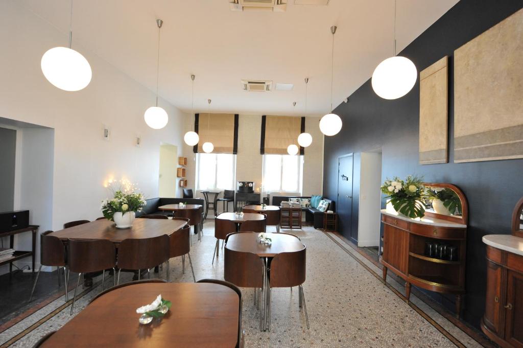 ホテル ビクトリア (Hotel Victoria) 館内設備