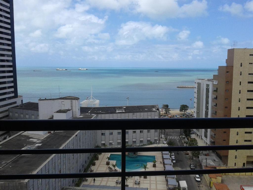 ApartHotel - Praia Mansa 1 e 2 Qtos