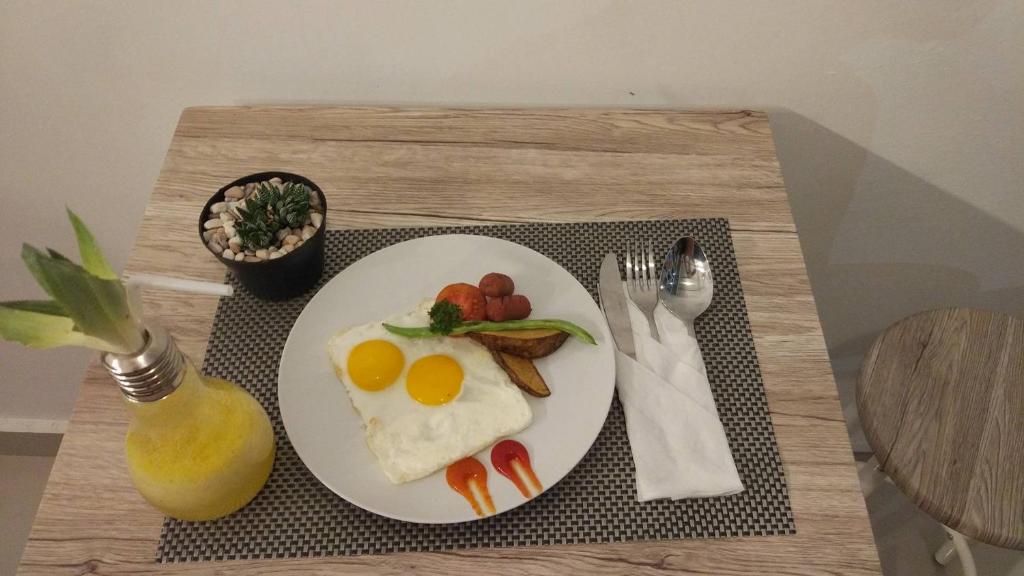 Casa Blanca Gili Air