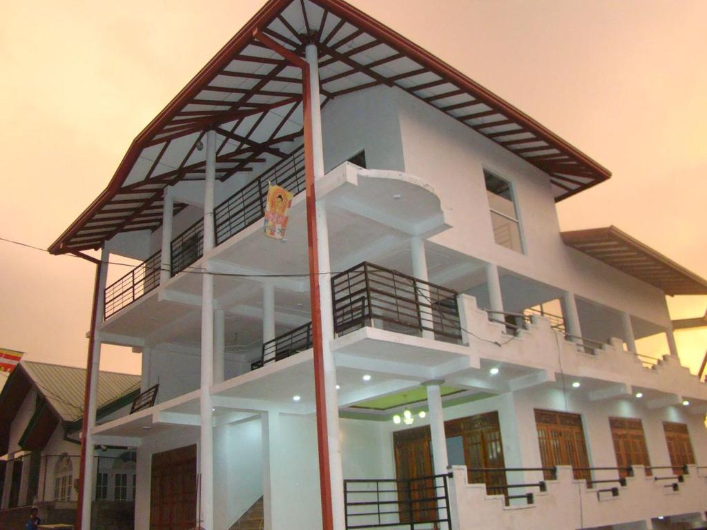 See Fox Hill Resort — Hotel in Bandarawela