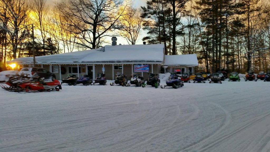 Buckhorn Resort — Hotel in Munising (MI)