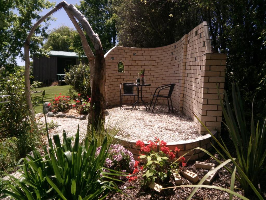 Waterwheel Cottage photo