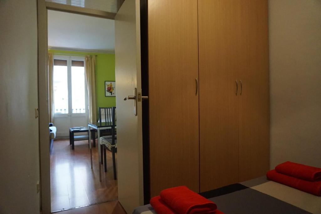 ApartEasy - Montjuïc & Fira - 3