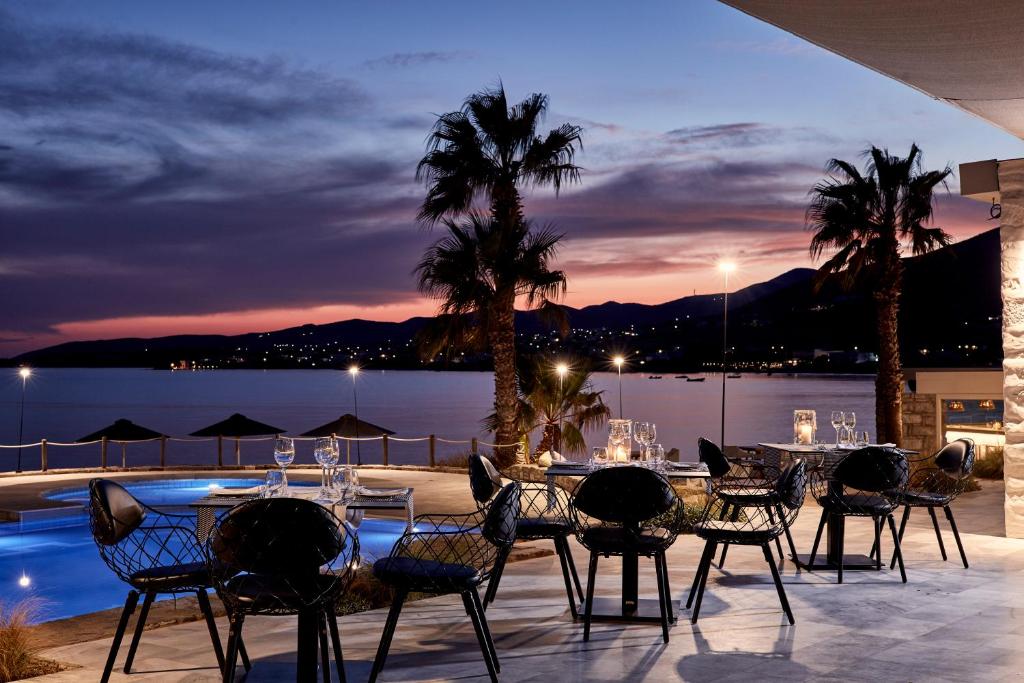 โพไซดอน ออฟ พารอส โฮเทล แอนด์ สปา เกาะเพรอส (Poseidon of Paros Hotel & Spa)