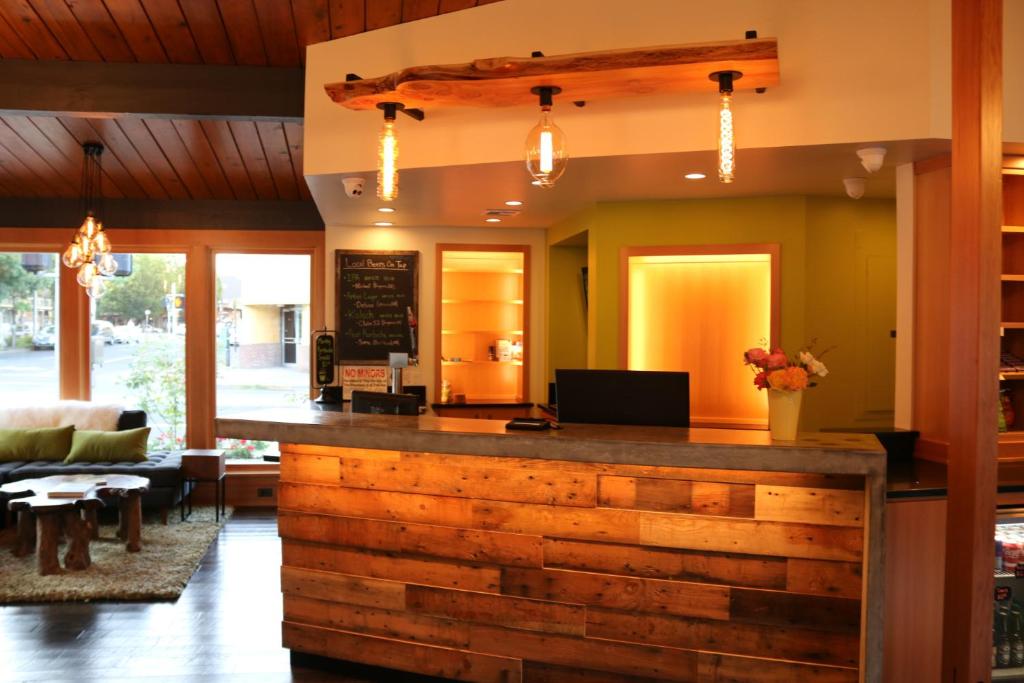 Timbers Motel photo