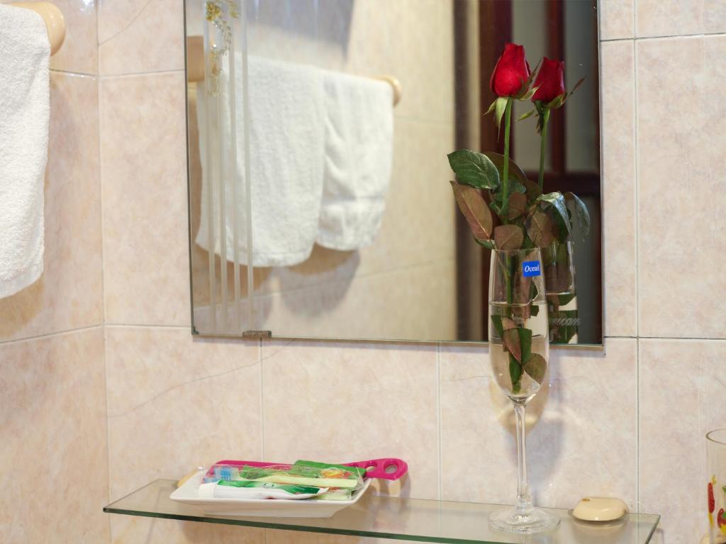 Phuong Trang Hotel photo