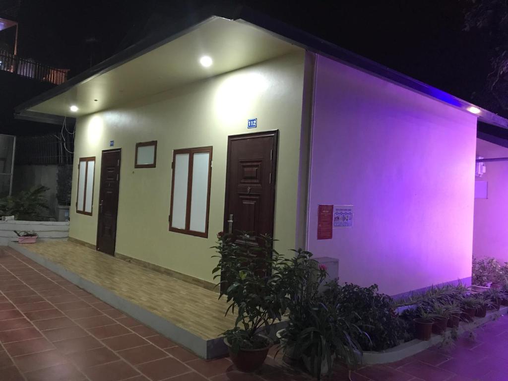 Truc Linh Moc Chau Hostel