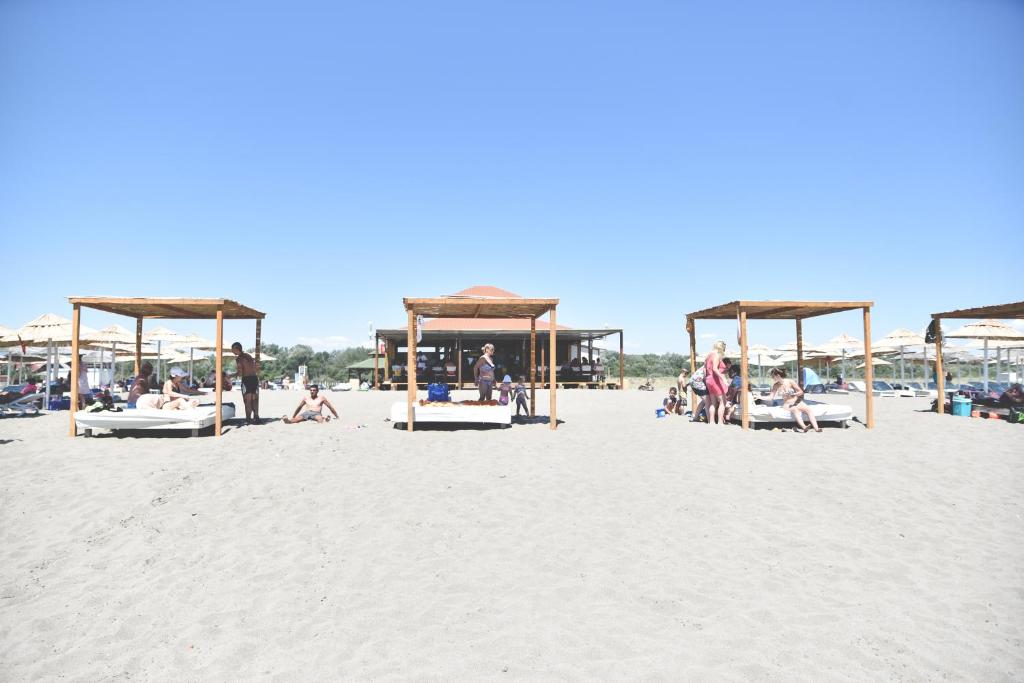 Mobile Homes Giovanni's beach Copacabana photo