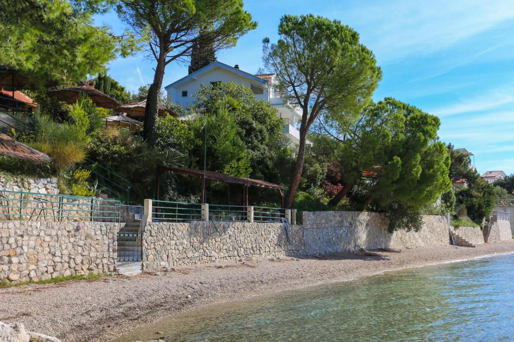 Villa Exotica photo
