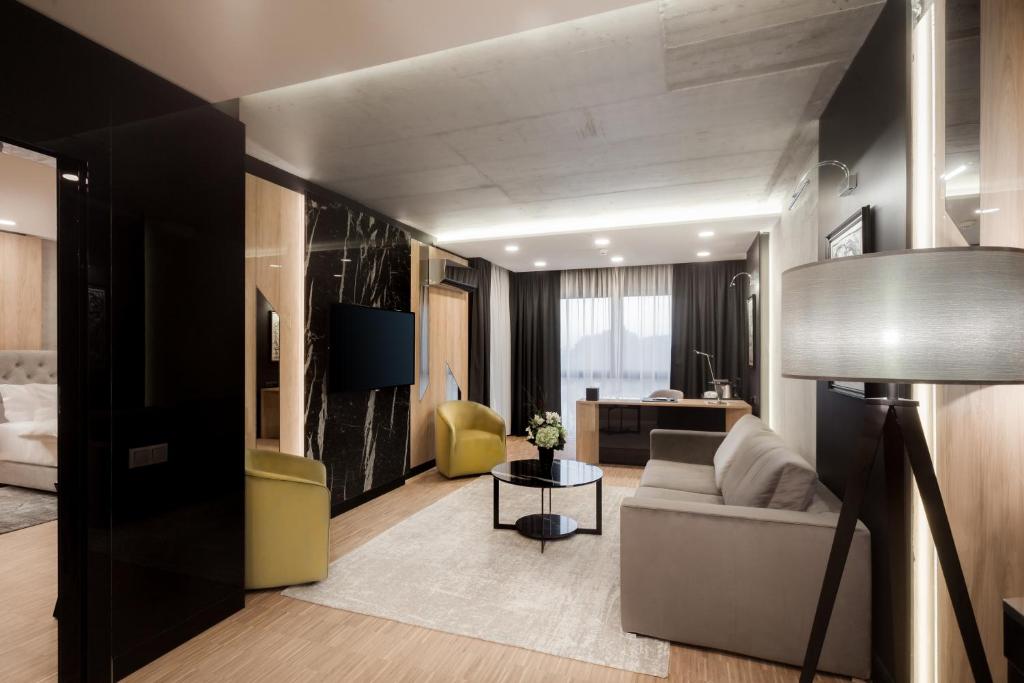 Hotel Platinia