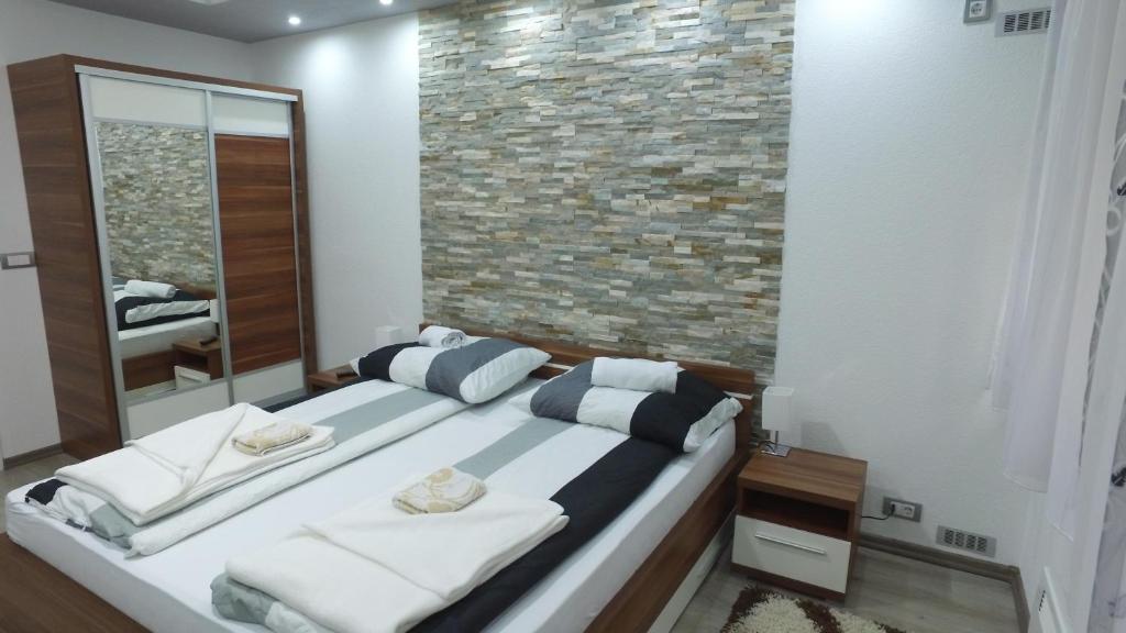 Apartman "Dunja" Banja Luka — Hotel in Banja Luka