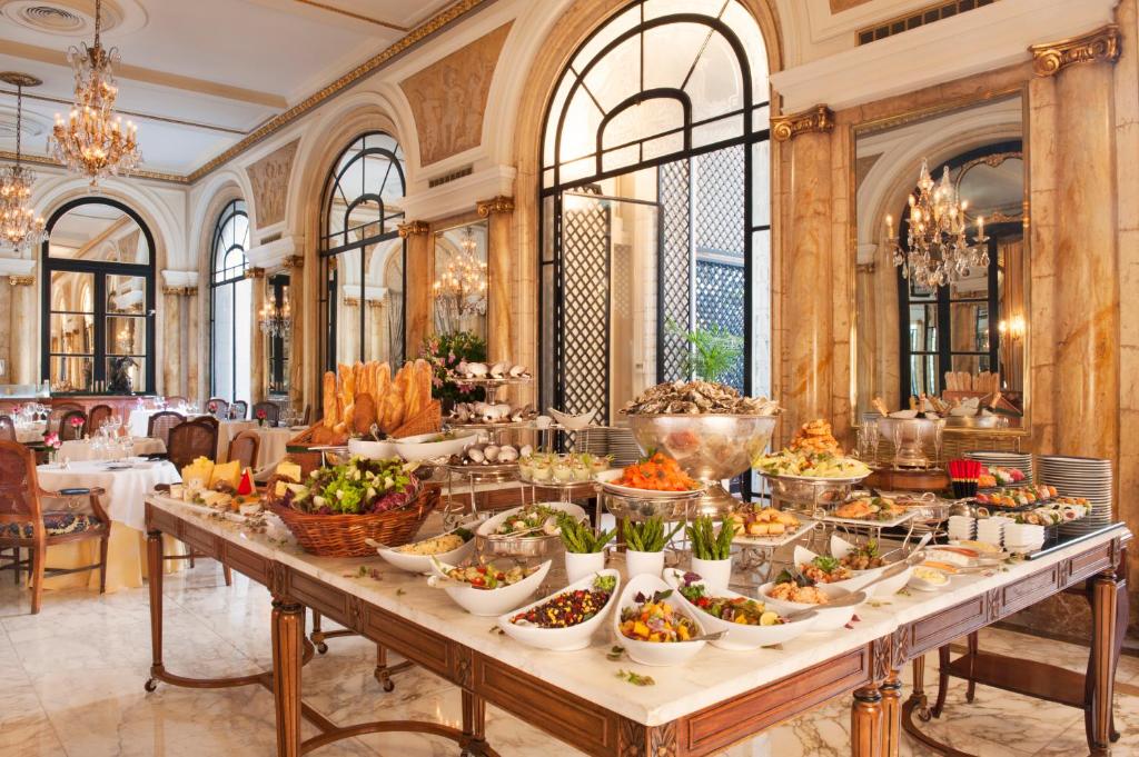 Alvear Palace Hotel - Leading Hotels of the World - Dining image