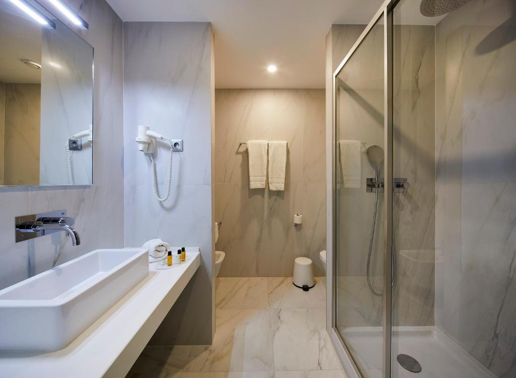 Alcazar Hotel & SPA — Hotel rooms in Monte Gordo, Faro