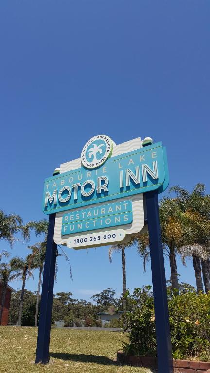 Tabourie Lake Motor Inn photo