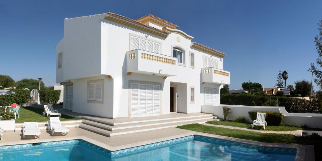Villa Goncalves photo