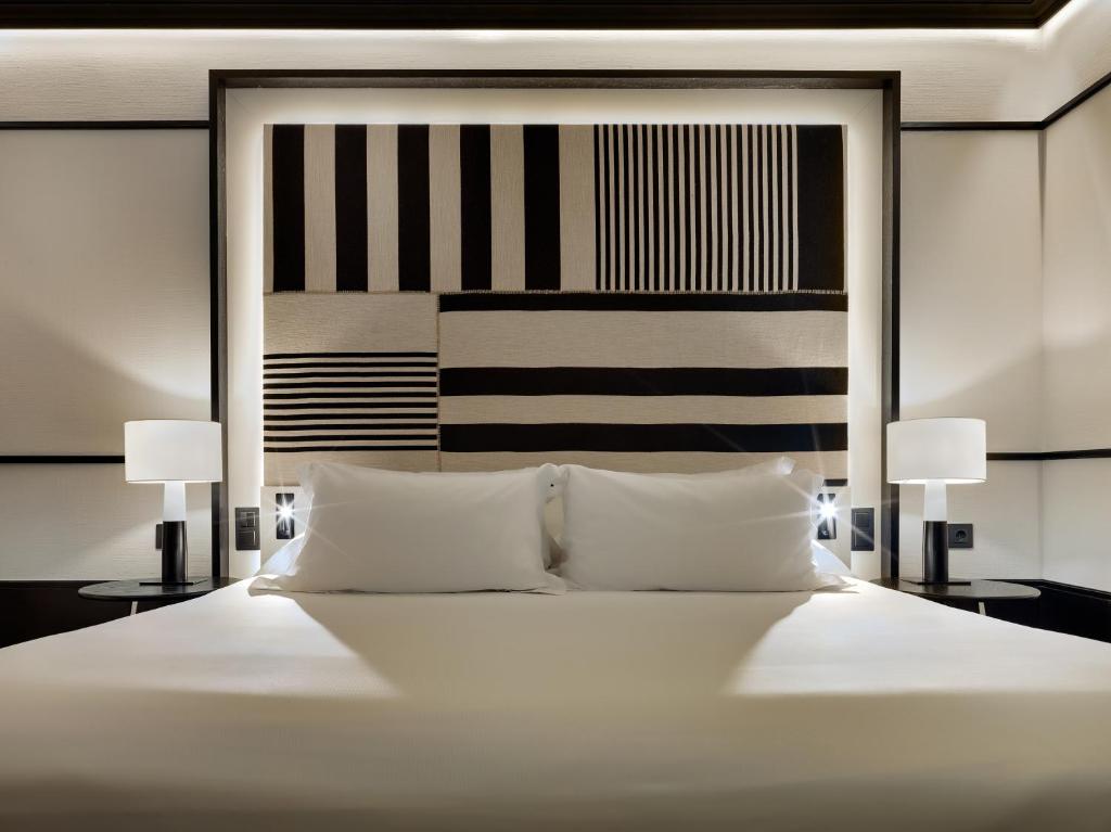 H10 Marina Barcelona - 4