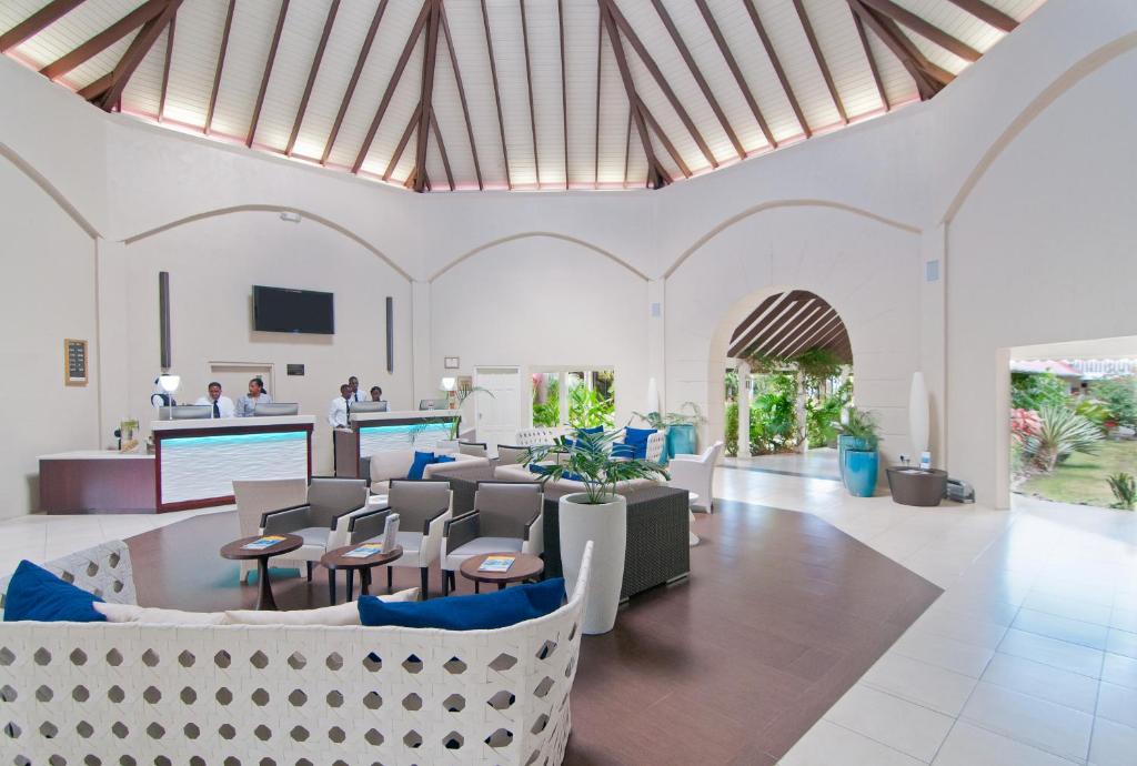 Radisson Grenada Beach Resort — Grand Anse Beach