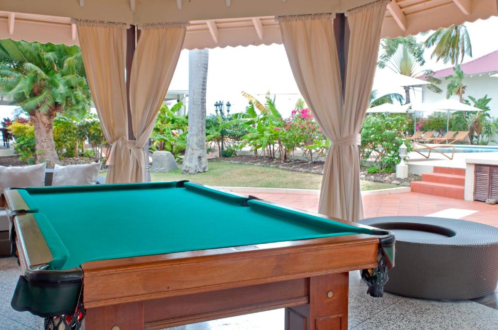 Radisson Grenada Beach Resort — Grand Anse Beach