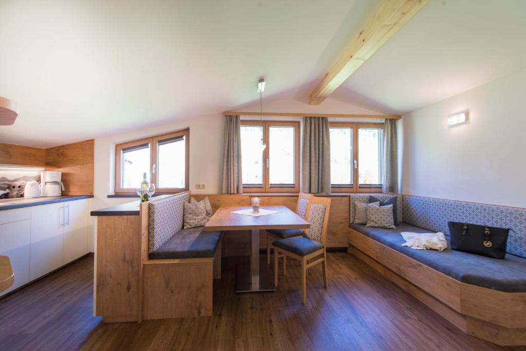 KENDLGUT Appartements am BioBauernhof inklusive unbegrenztem Eintritt in die Alpentherme - 2