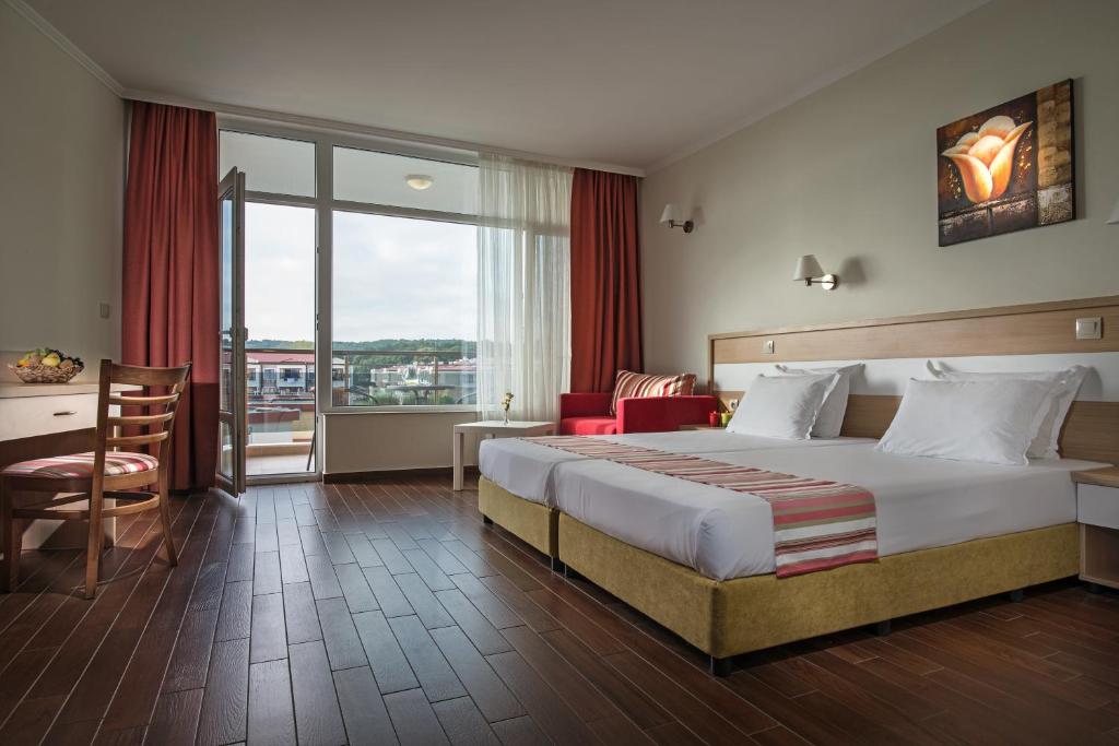 Hotel Miramar - Half Board photo