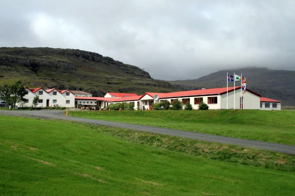 Hotel Smyrlabjörg, hotel in Skálafell