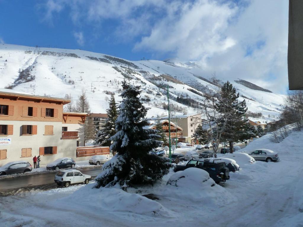 Kandahar 202 - Les Deux Alpes- 5 personnes- Plein centre-station, 32m2 - 5