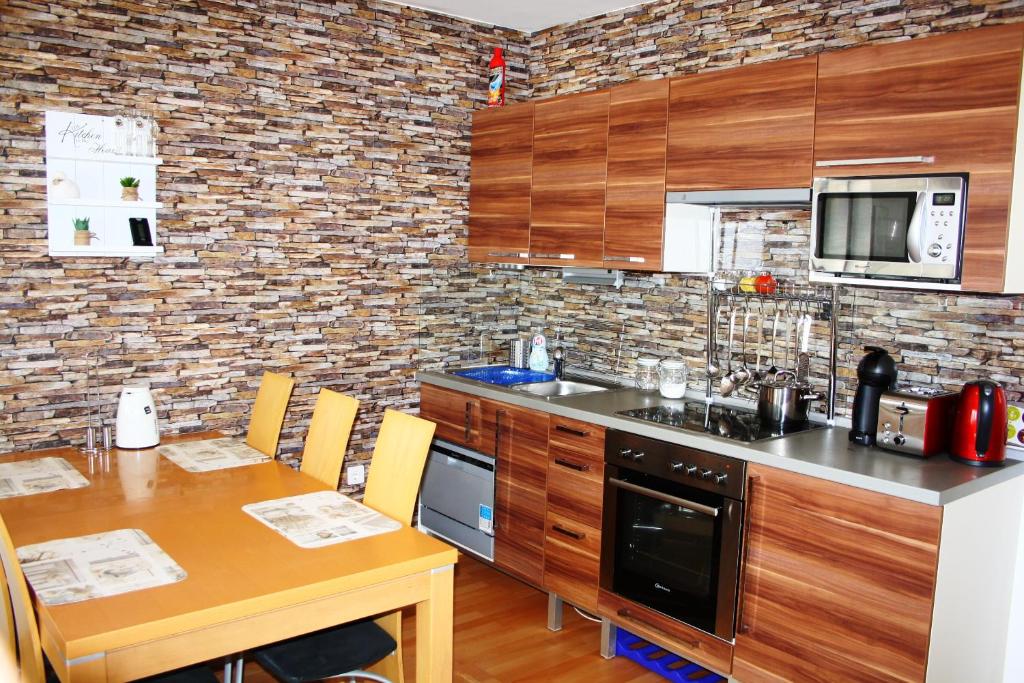 Barbi Exclusive Apartment - 2