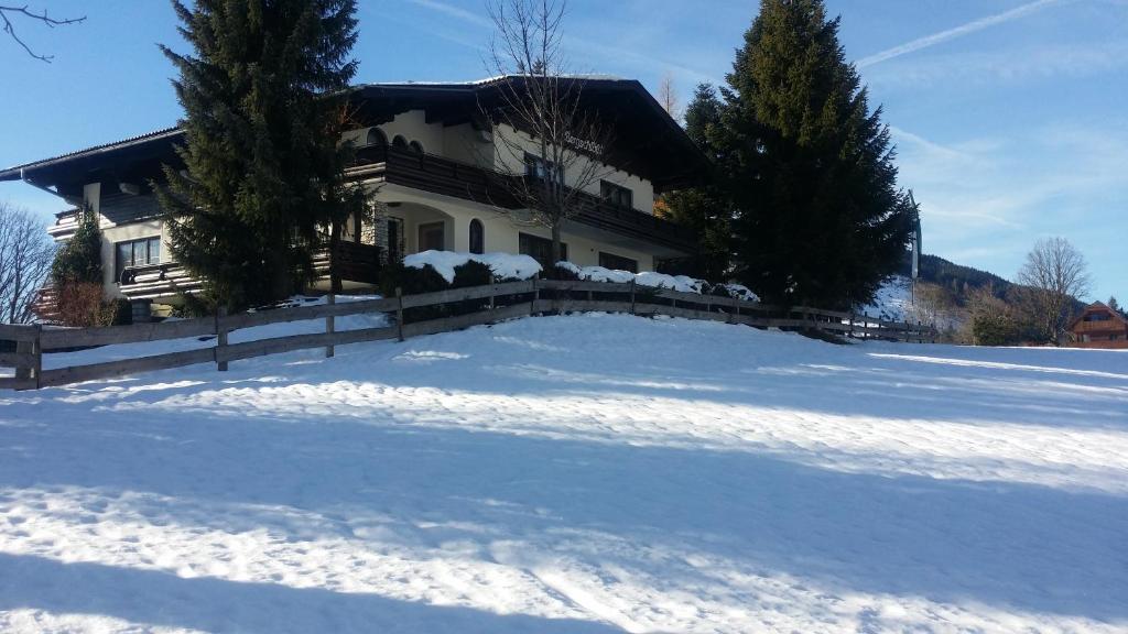 Bergschlößl - 2