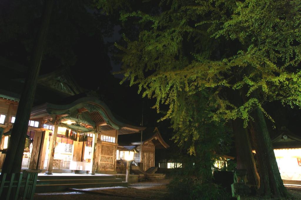 Tempat Menarik Berhampiran