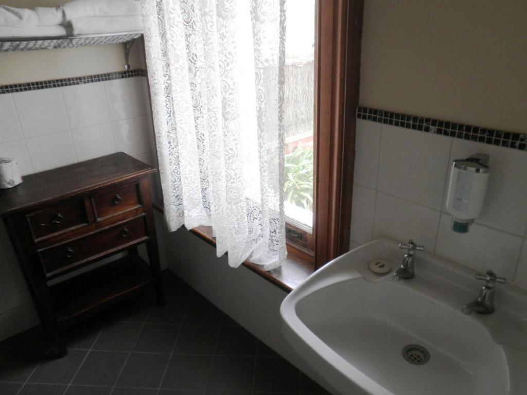 Princes Lodge Motel photo