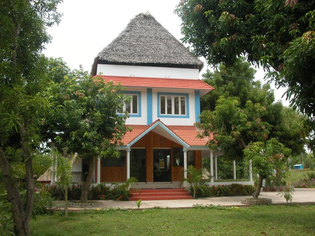Prince Park Farmhouse Resort photo