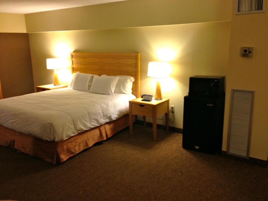 The Avalon Hotel And Conference Center Erie Photo 11