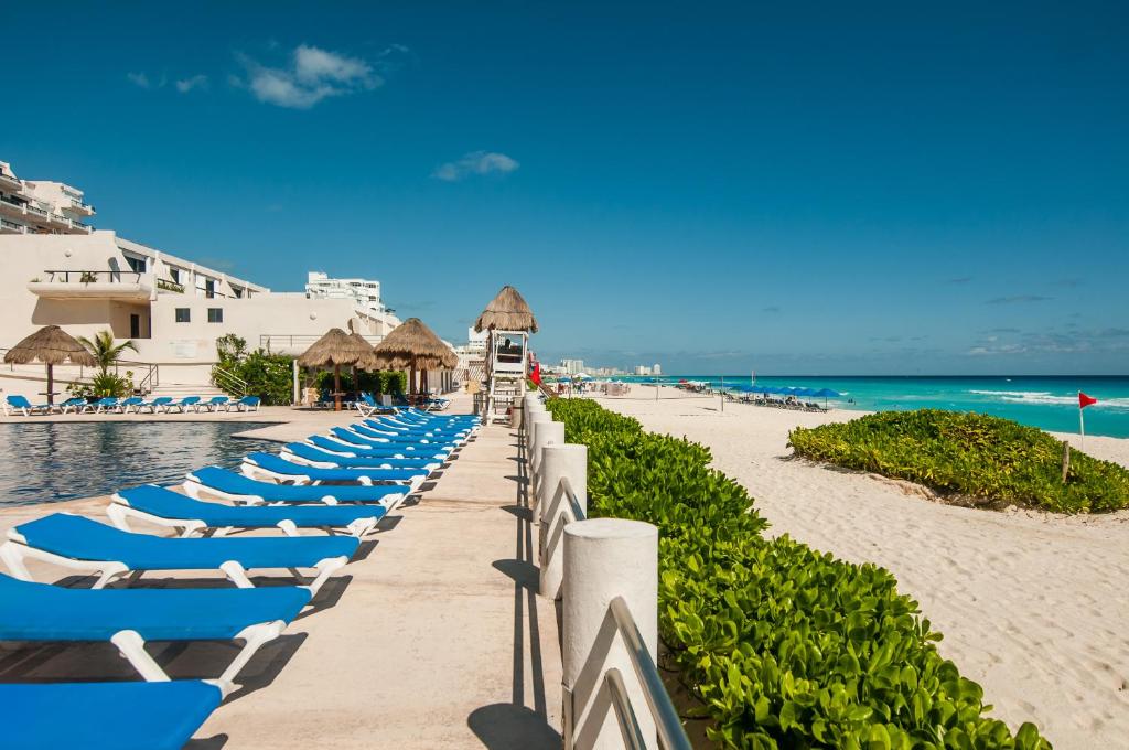 HotelZone L20 Beach Access - 5
