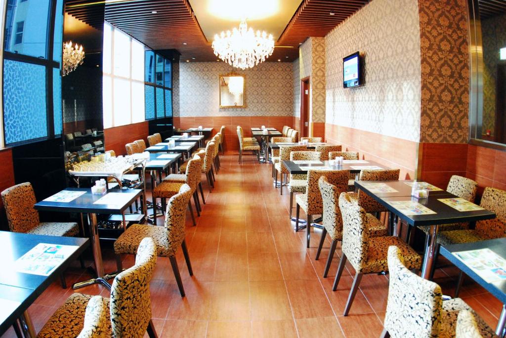 Mâncare şi băutură