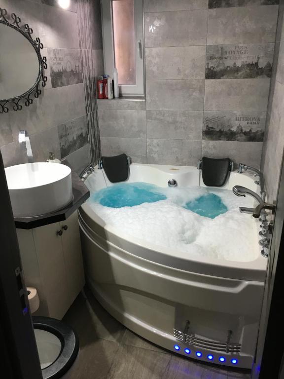 Comfort Home Apartment 1 전경