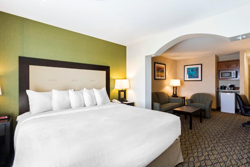 Clarion Hotel & Conference Center Sherwood Park Photo 19