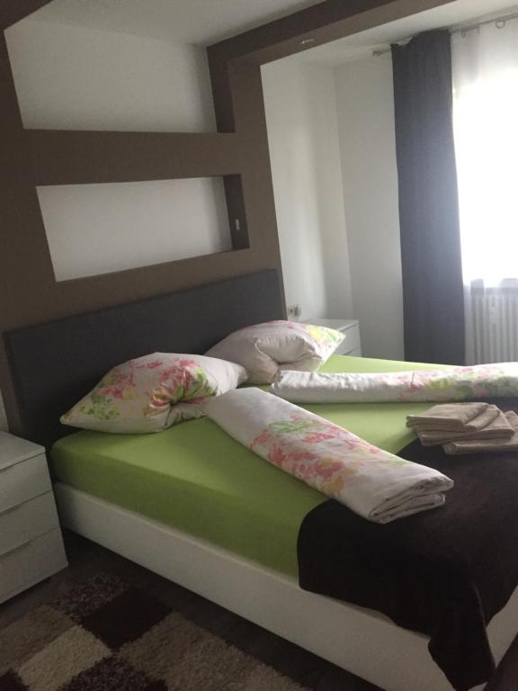 Augsburger Apartment - 3