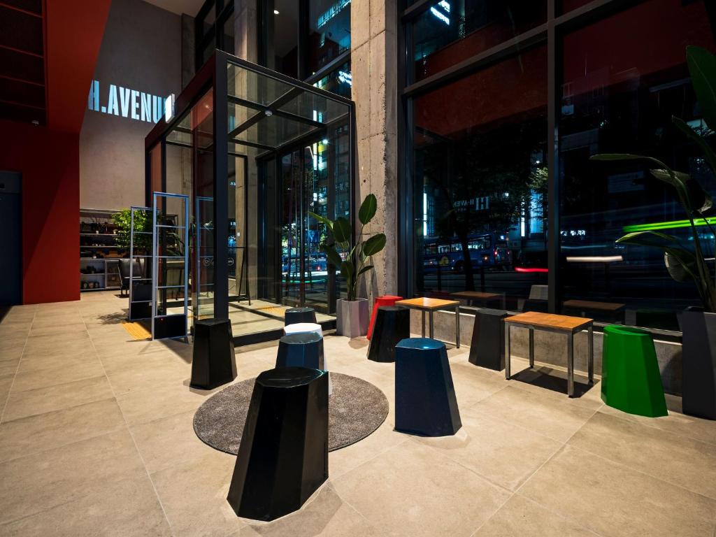 Exterior view, H Avenue Hotel Dongdaemun Sungshin in Seoul