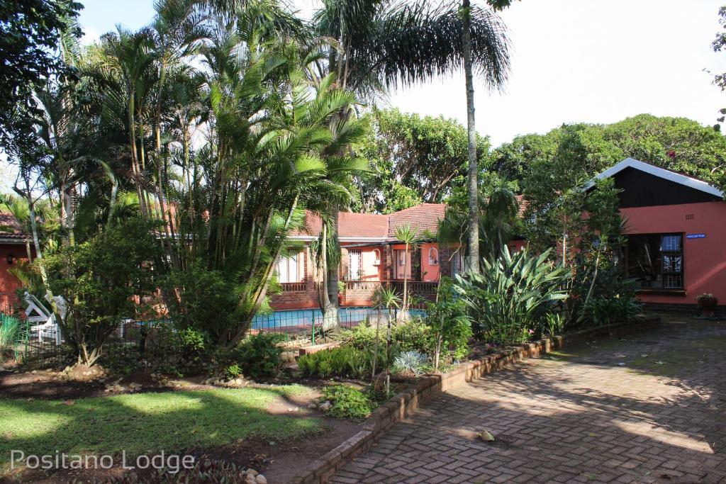 Positano Lodge photo