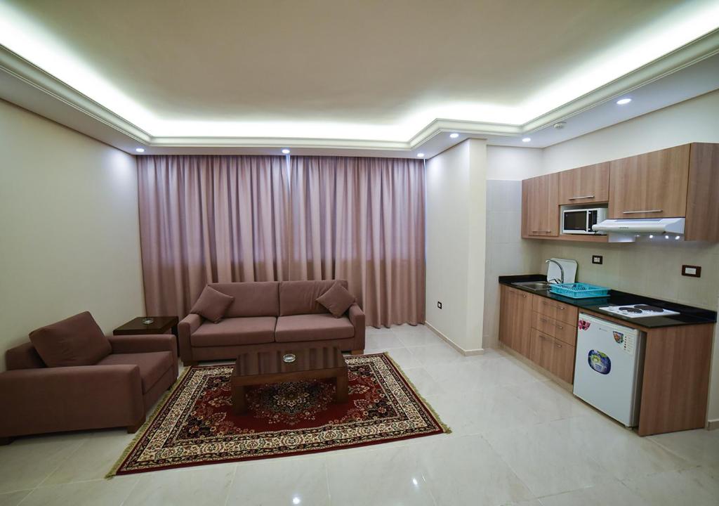 Al Jawhara Suites photo